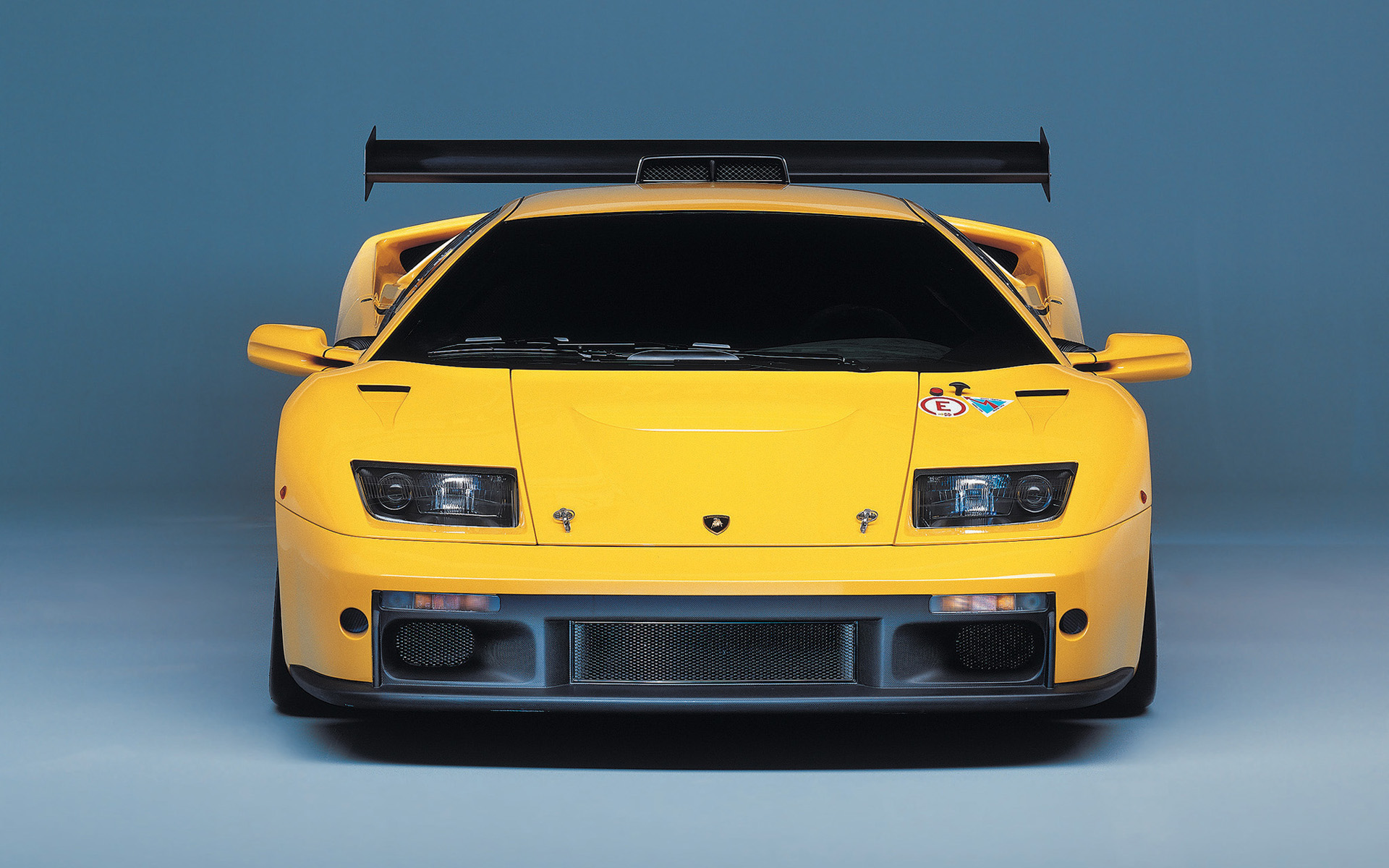  2000 Lamborghini Diablo GTR Wallpaper.