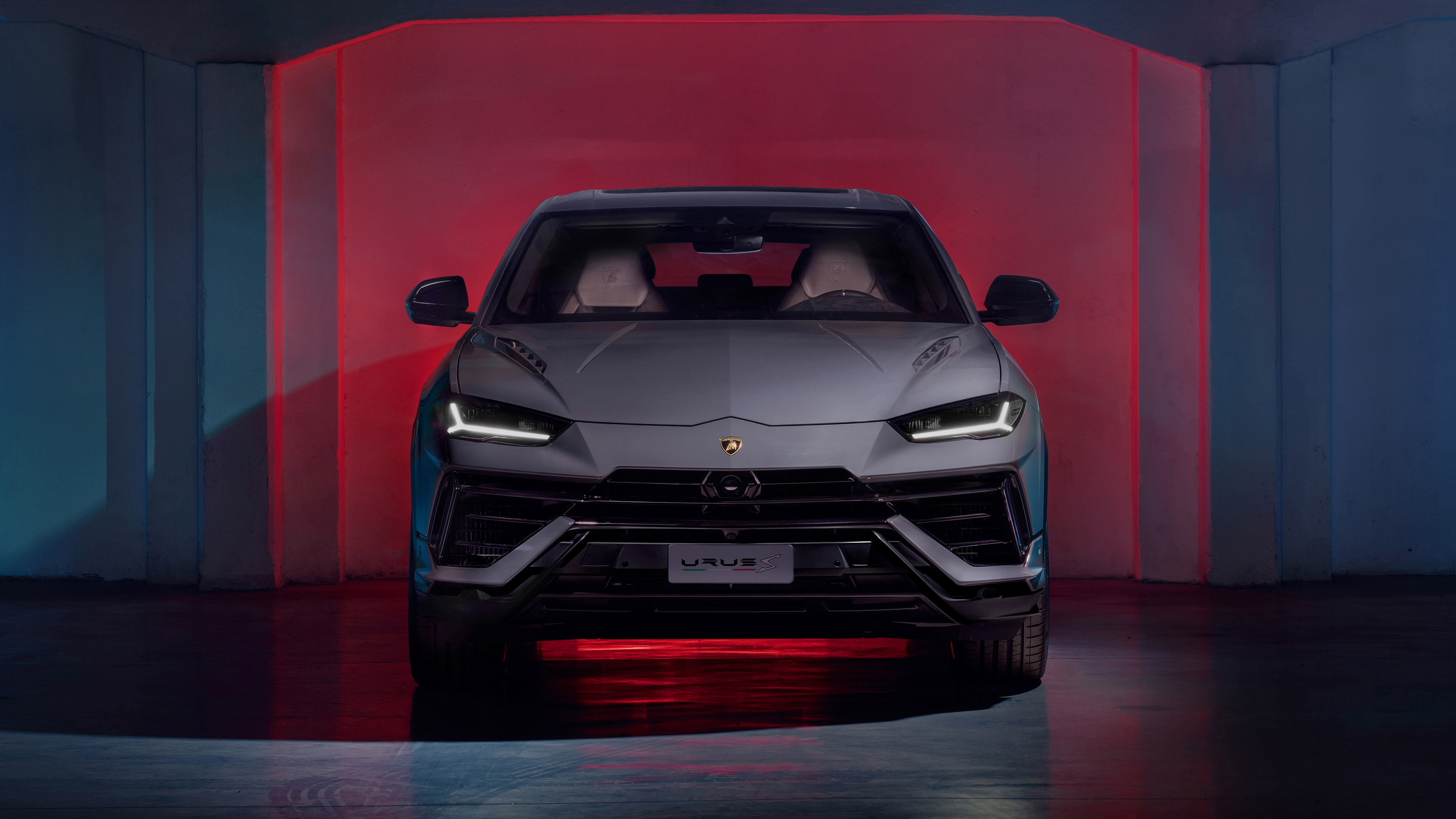  2023 Lamborghini Urus S Wallpaper.