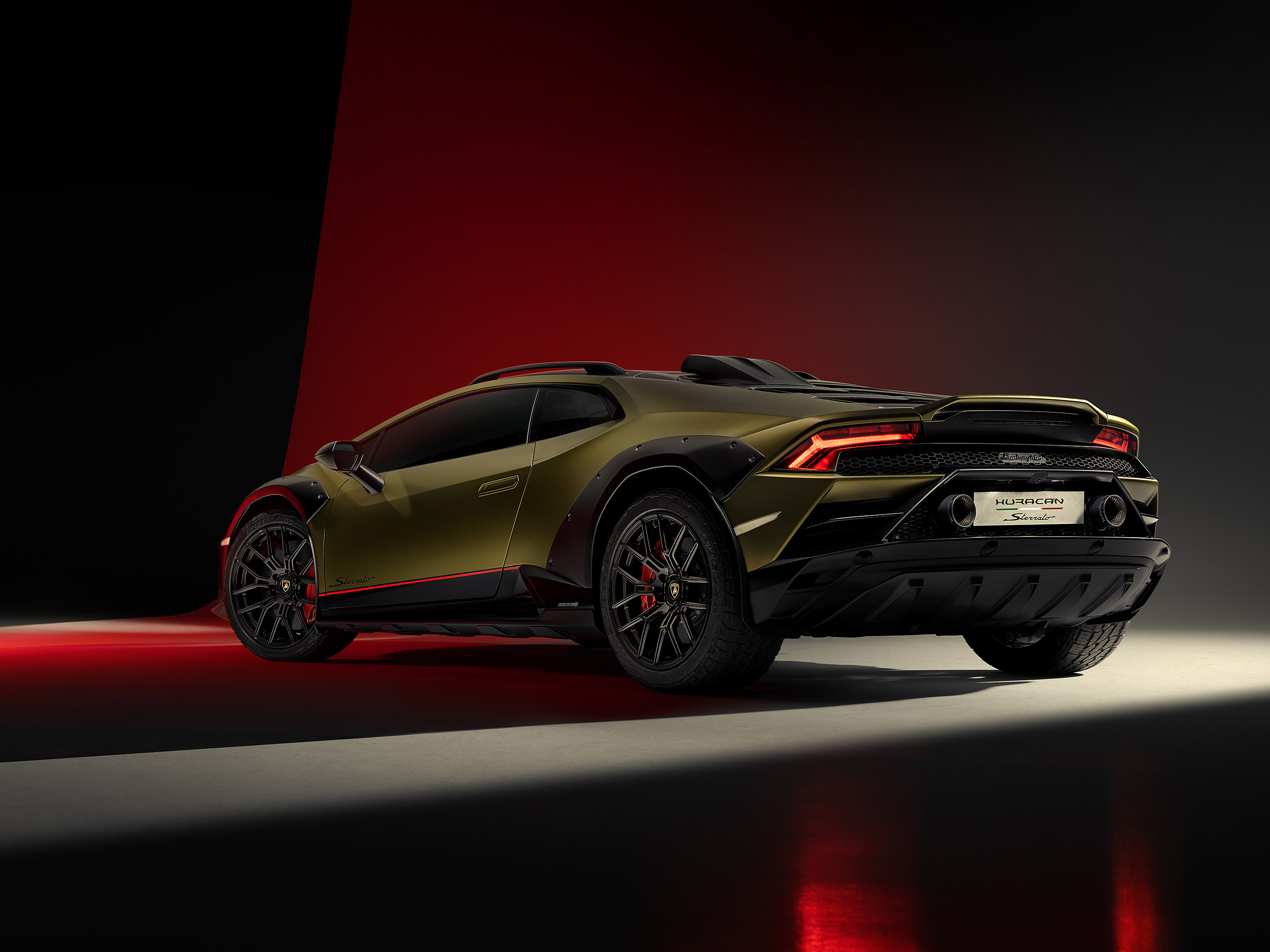  2024 Lamborghini Huracan Sterrato Wallpaper.