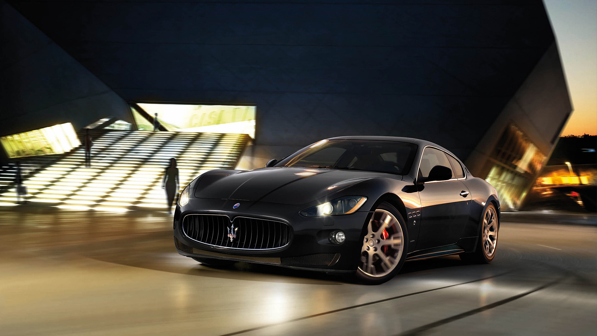  2009 Maserati GranTurismo S Wallpaper.