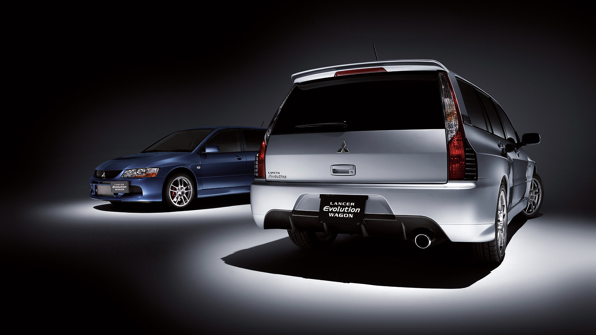  2005 Mitsubishi Lancer Evolution IX Wagon Wallpaper.