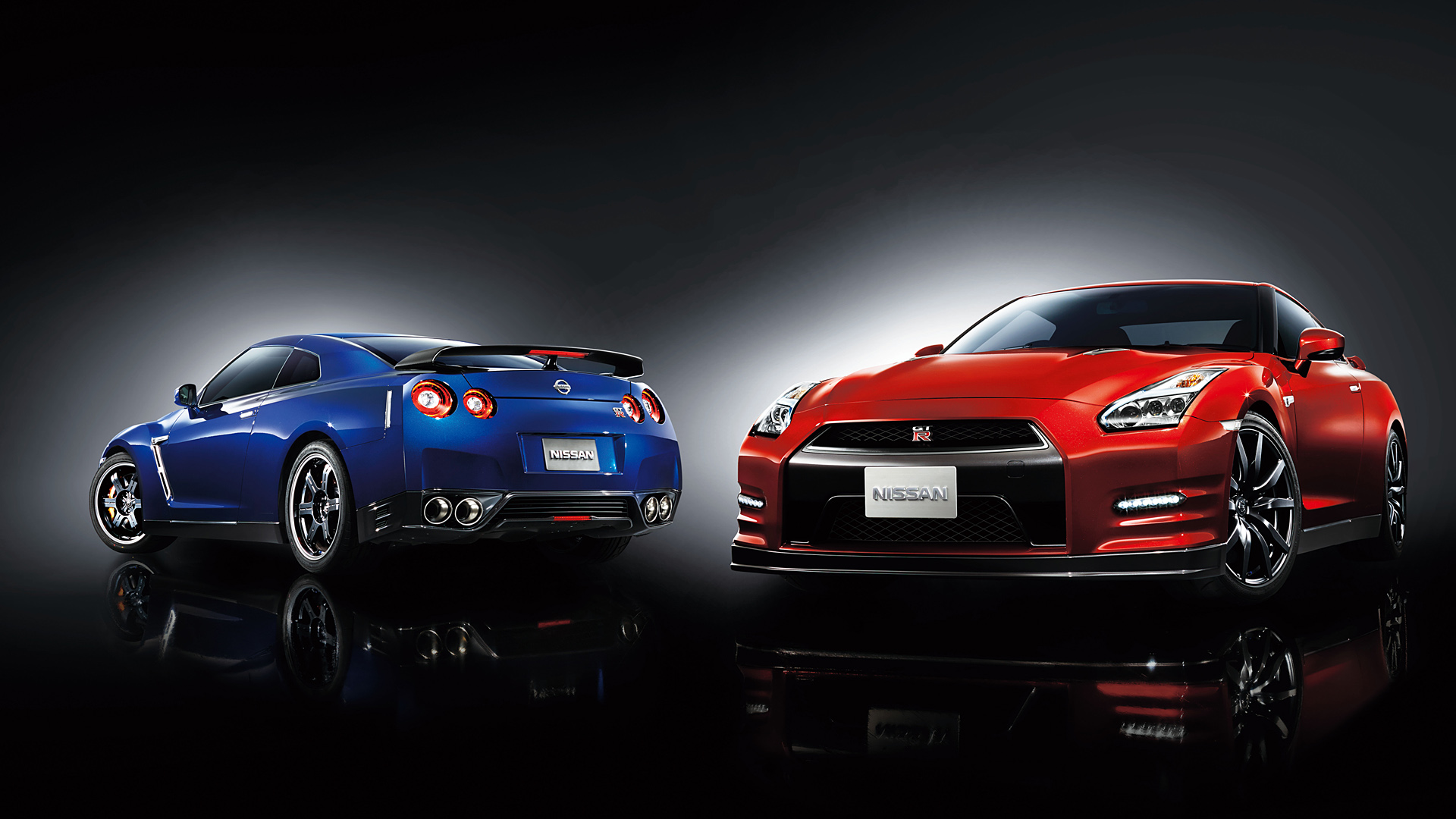  2015 Nissan GT-R Wallpaper.