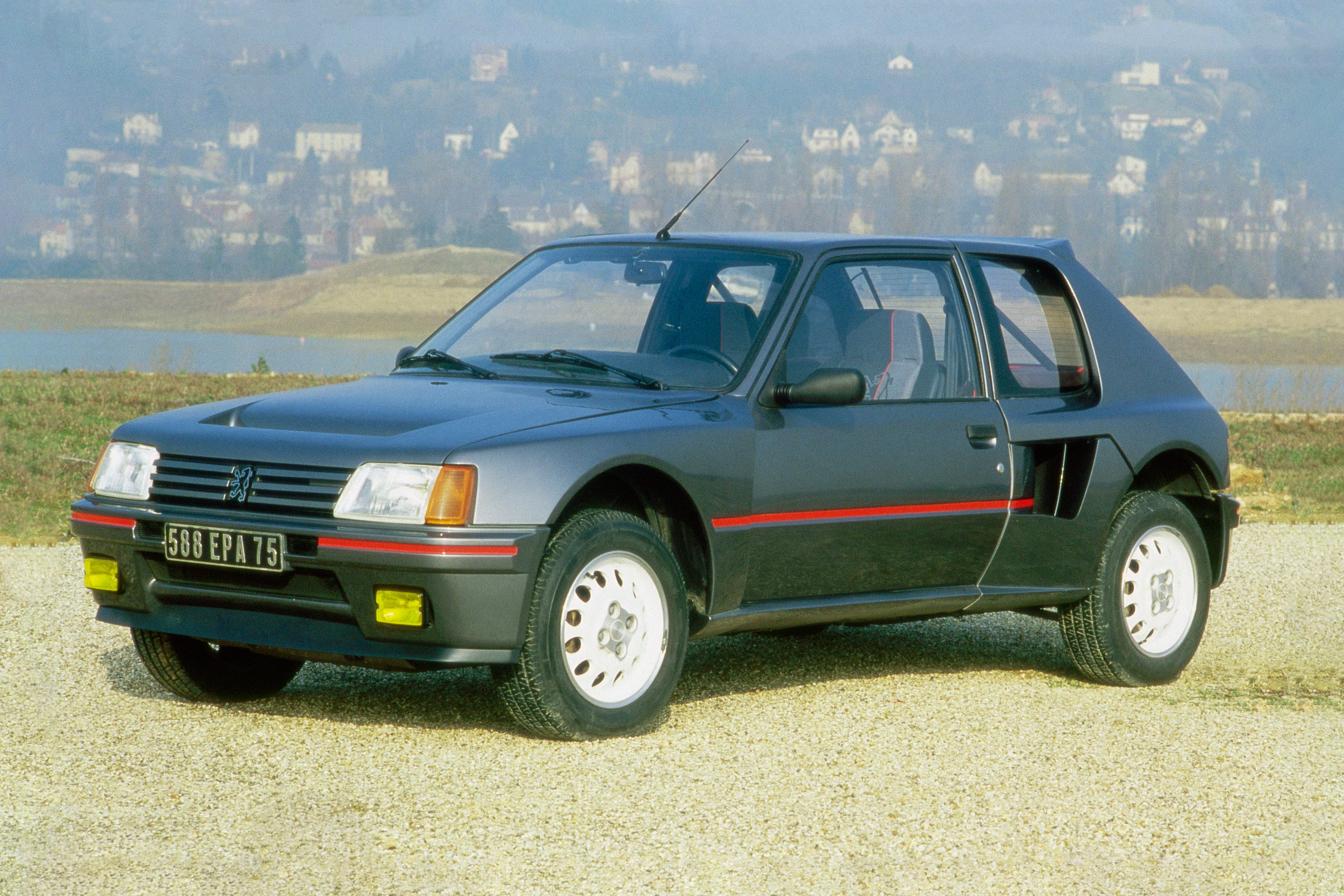  1984 Peugeot 205 T16 Wallpaper.