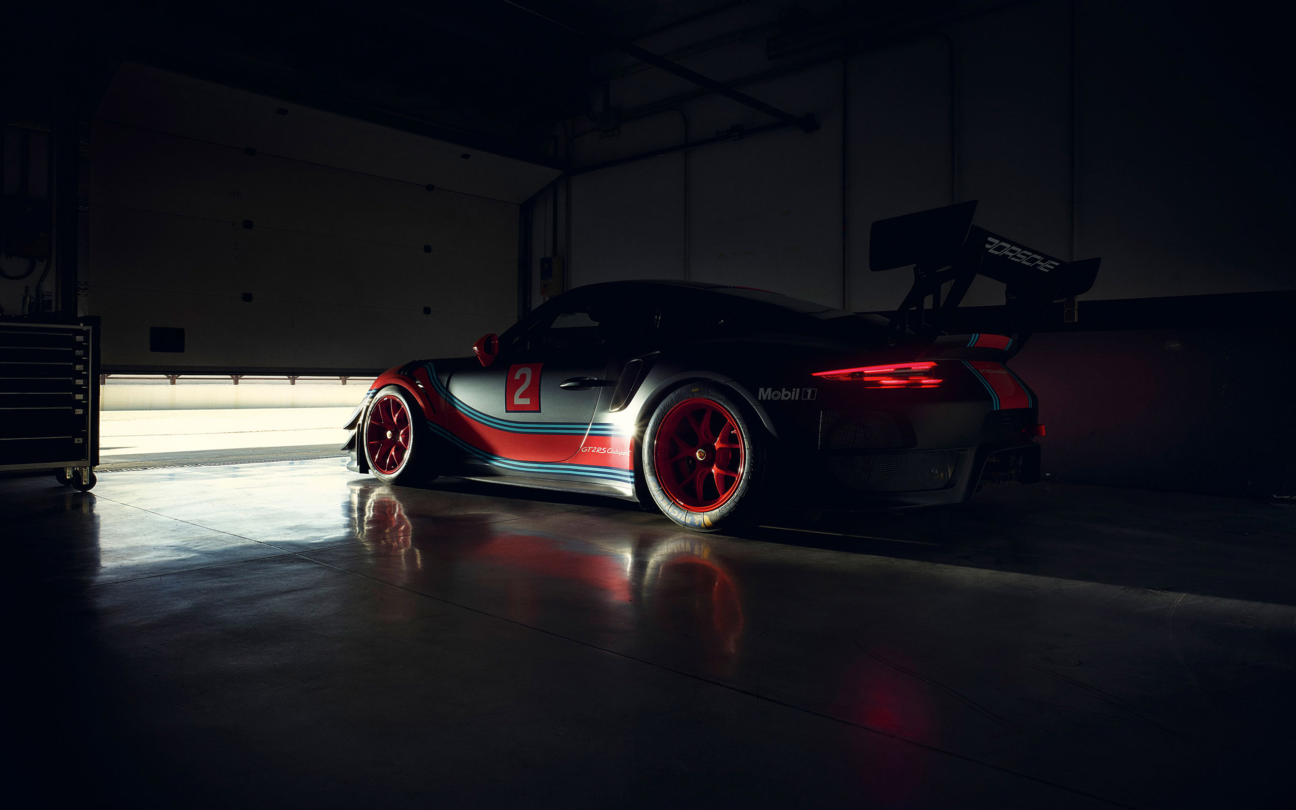  2019 Porsche 911 GT2 RS Clubsport Wallpaper.