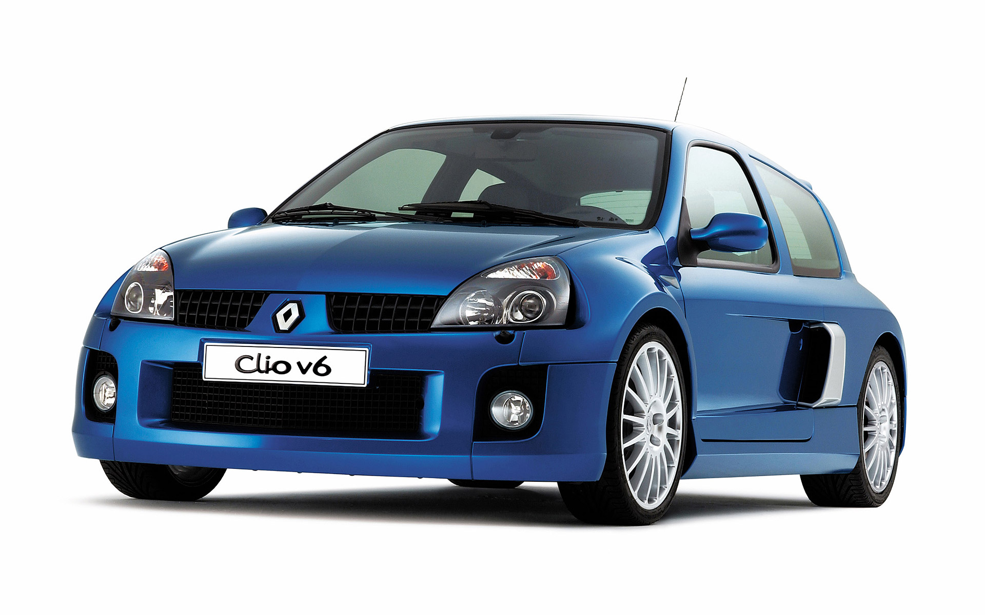  2003 Renault Clio V6 Wallpaper.