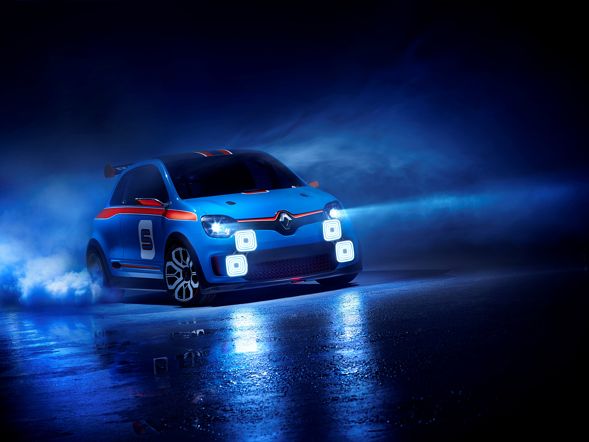  2013 Renault Twin-Run Concept Wallpaper.