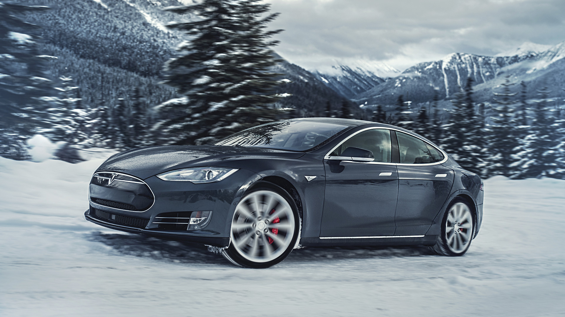 2015 Tesla Model S P85D Wallpaper.