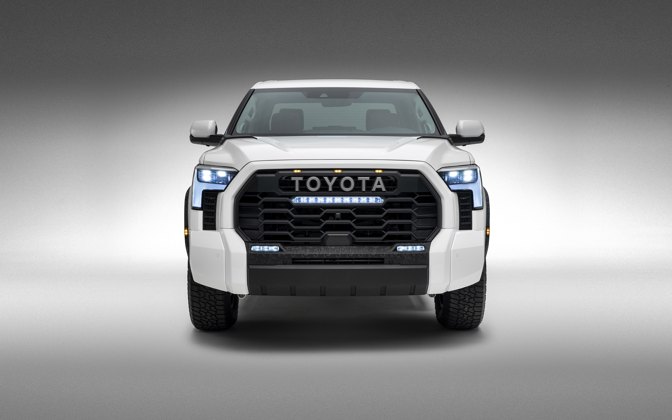  2022 Toyota Tundra Wallpaper.