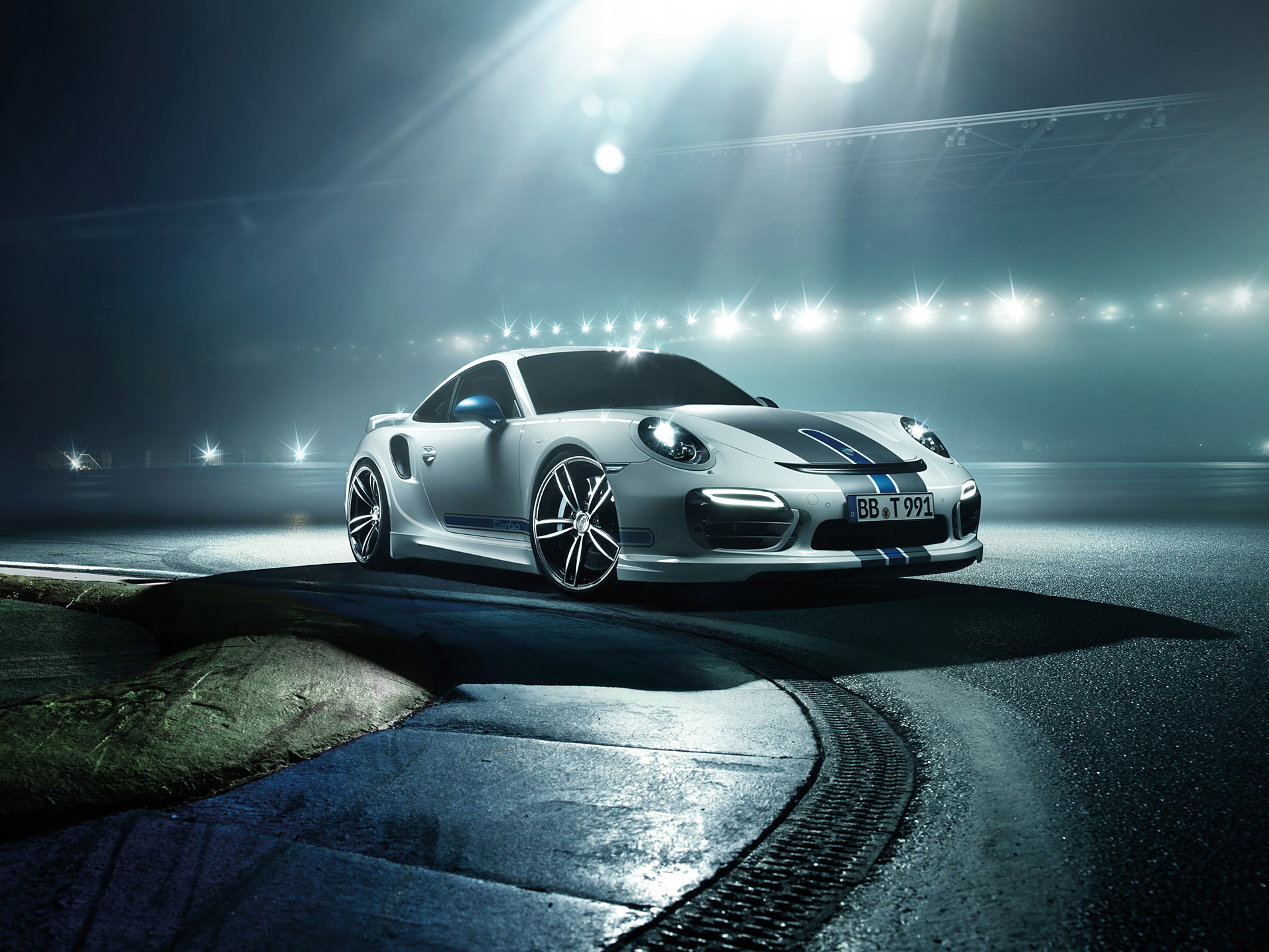  2014 TechArt Porsche 911 Turbo Wallpaper.
