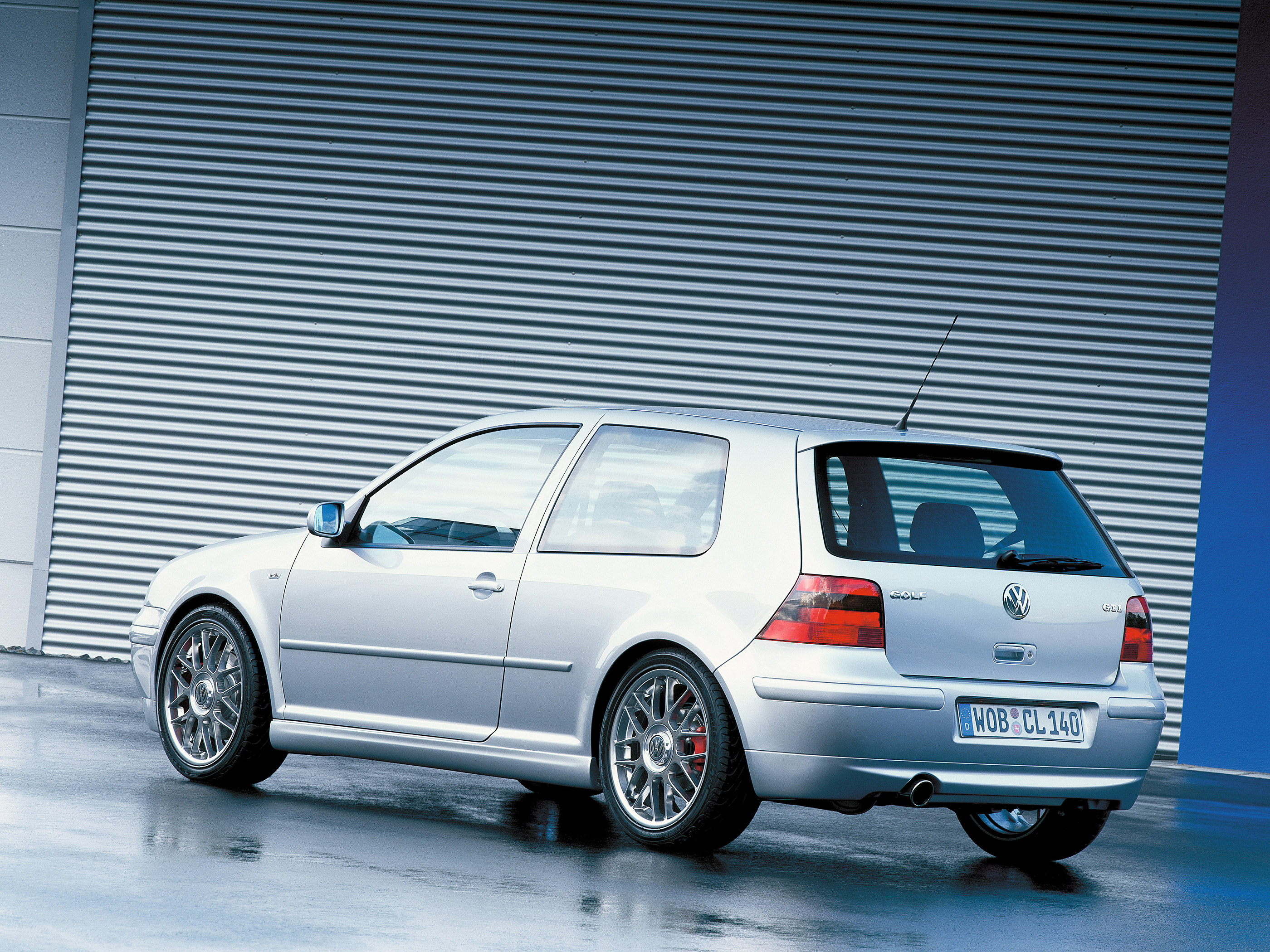  2001 Volkswagen Golf GTI 25th Anniverary Wallpaper.