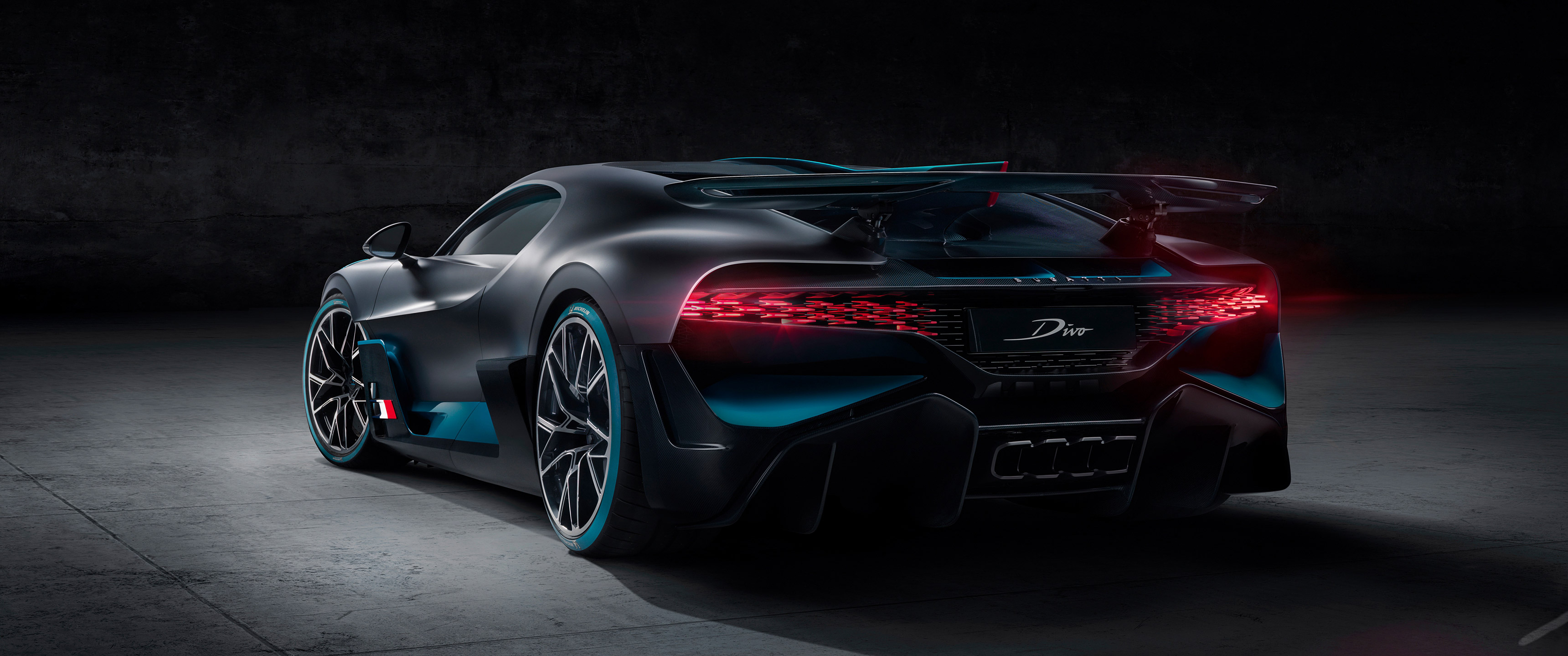  2019 Bugatti Divo Wallpaper.