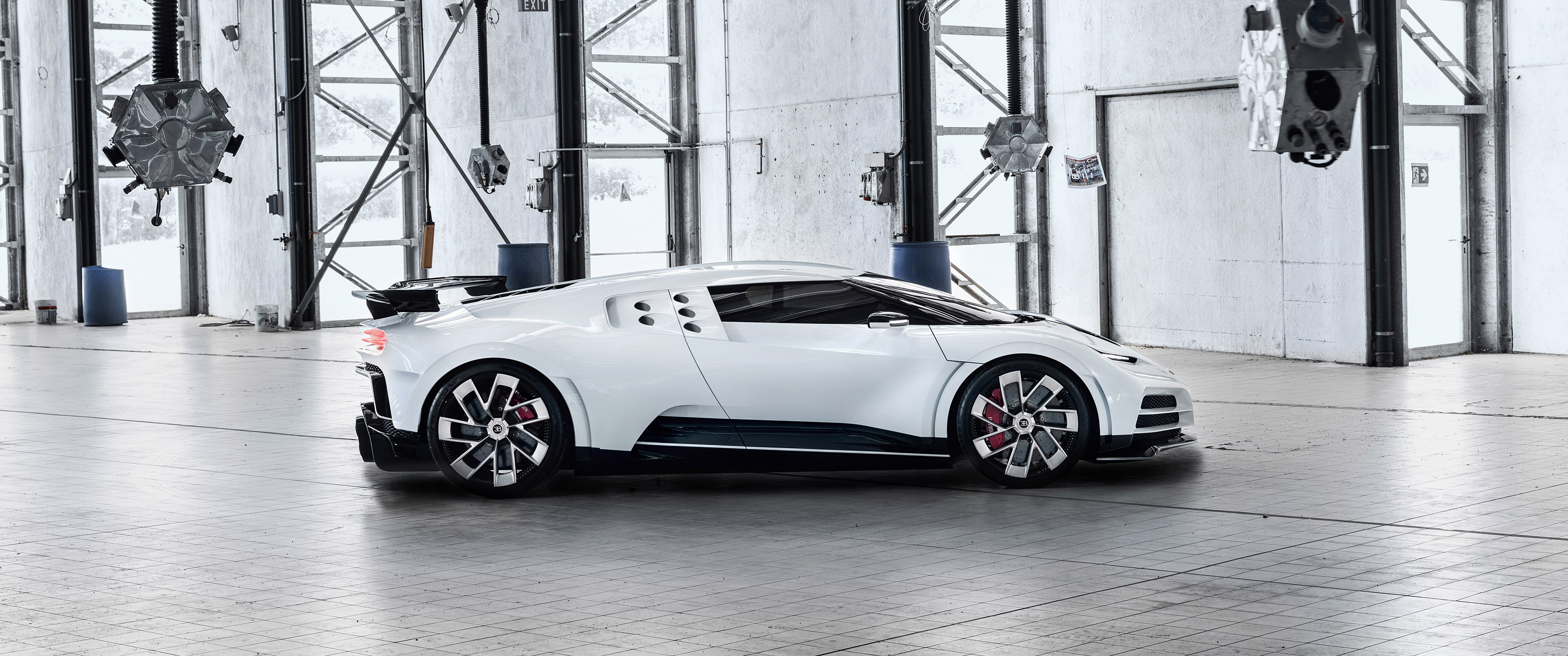  2020 Bugatti Centodieci Wallpaper.