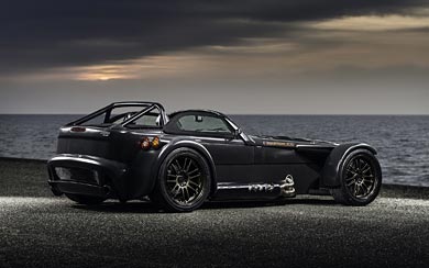 2015 Donkervoort D8 GTO Bare Naked Carbon Edition wallpaper thumbnail.